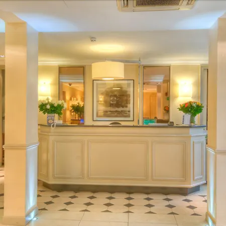 Relais Bosquet By Malone Hotel 3*