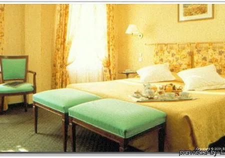 ホテル Relais Bosquet By Malone パリ